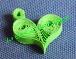 corazón papel verde